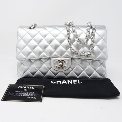 Classic Double Flap Medium All Silver