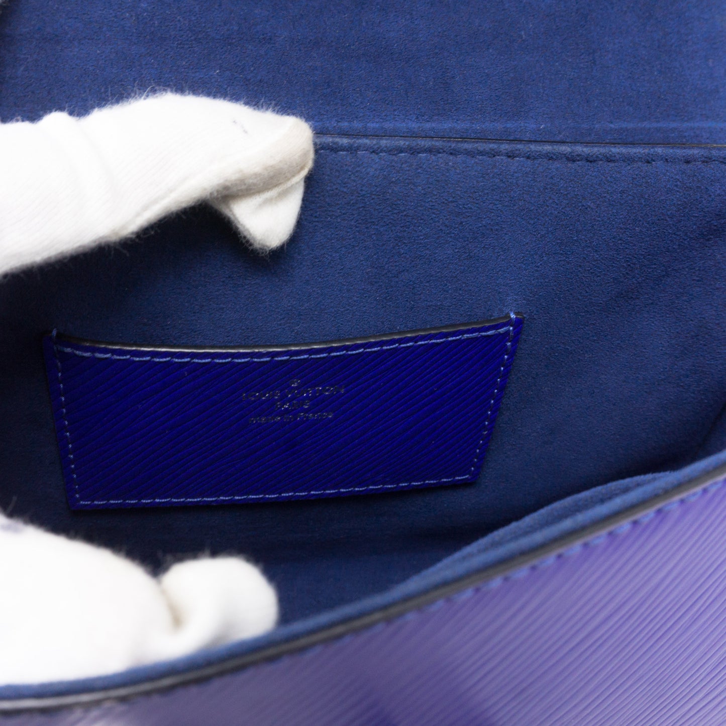 Louis-vuitton Twist MM Flamingo Blue Epi Leather