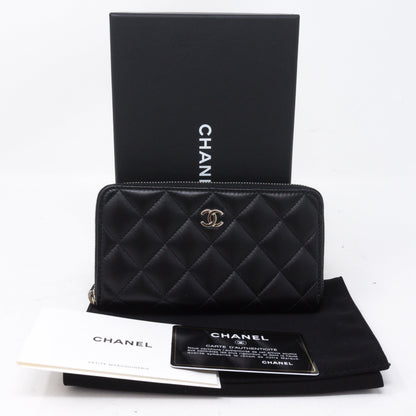 Medium Zipped Wallet Black Leather