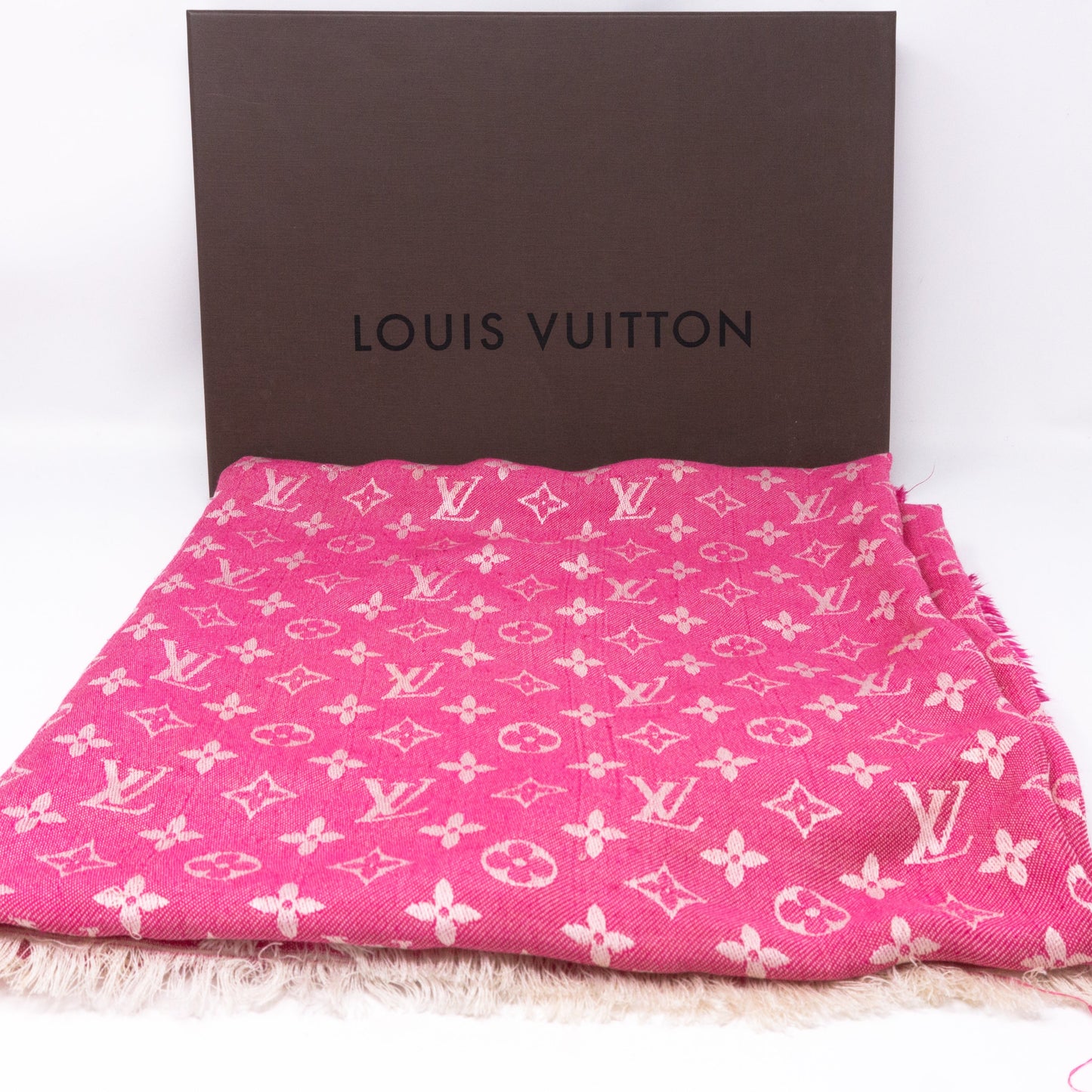 Louis-vuitton Monogram Denim Shawl Pivoine