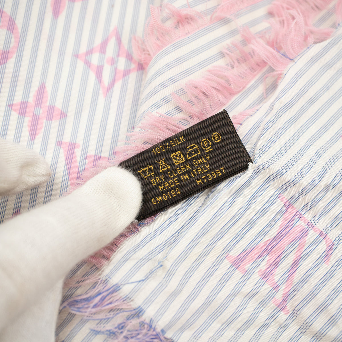 Louis-vuitton Sur Mesure Silk Square Scarf Pink