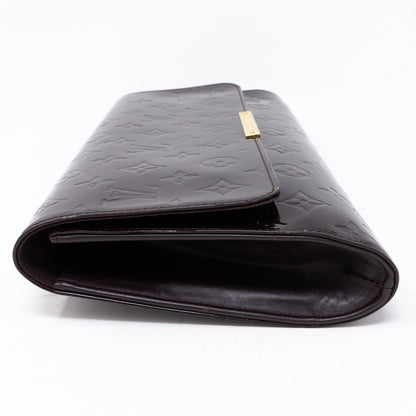 Robertson Clutch Vernis Amarante