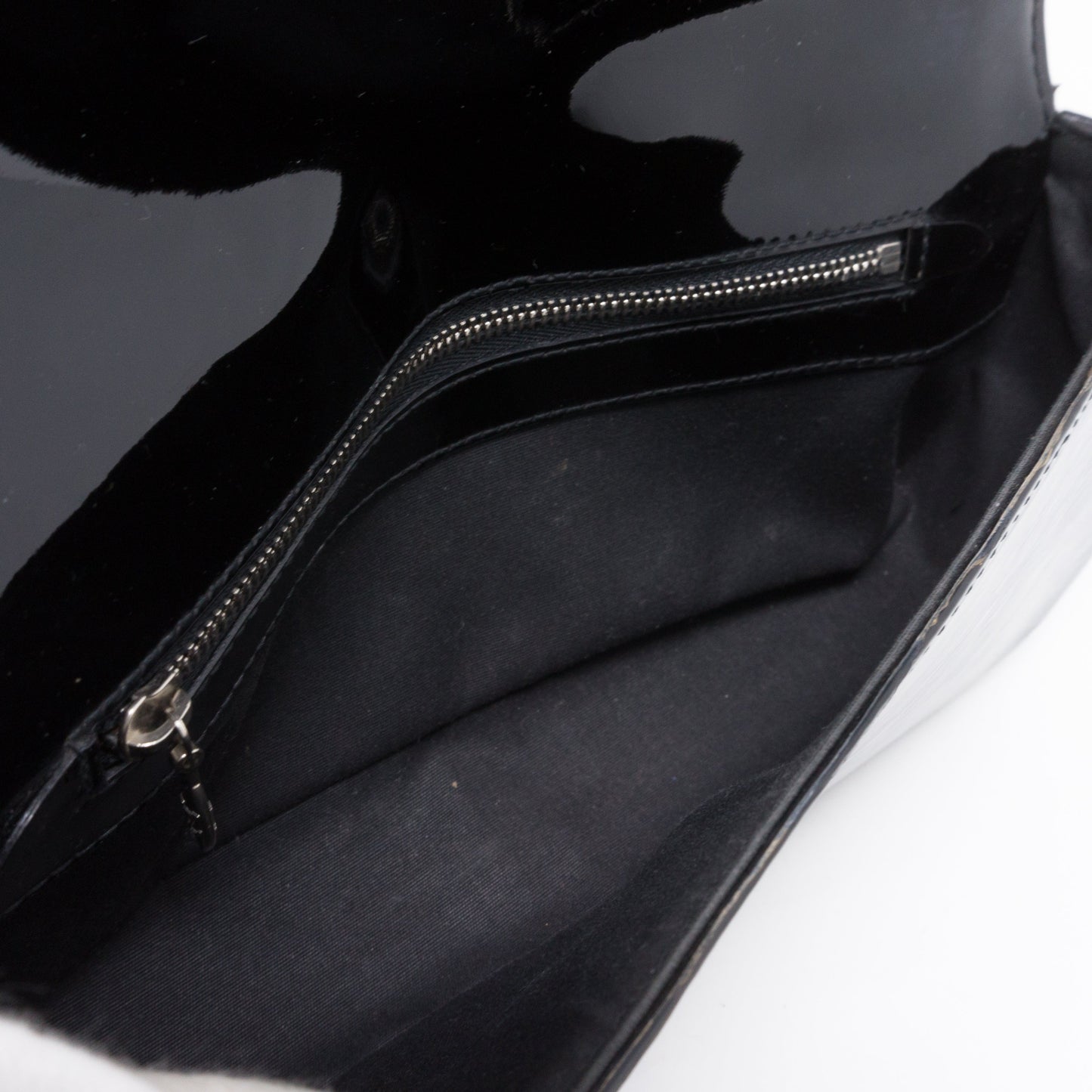 Louis-vuitton Pochette SoBe Epi Noir Electric
