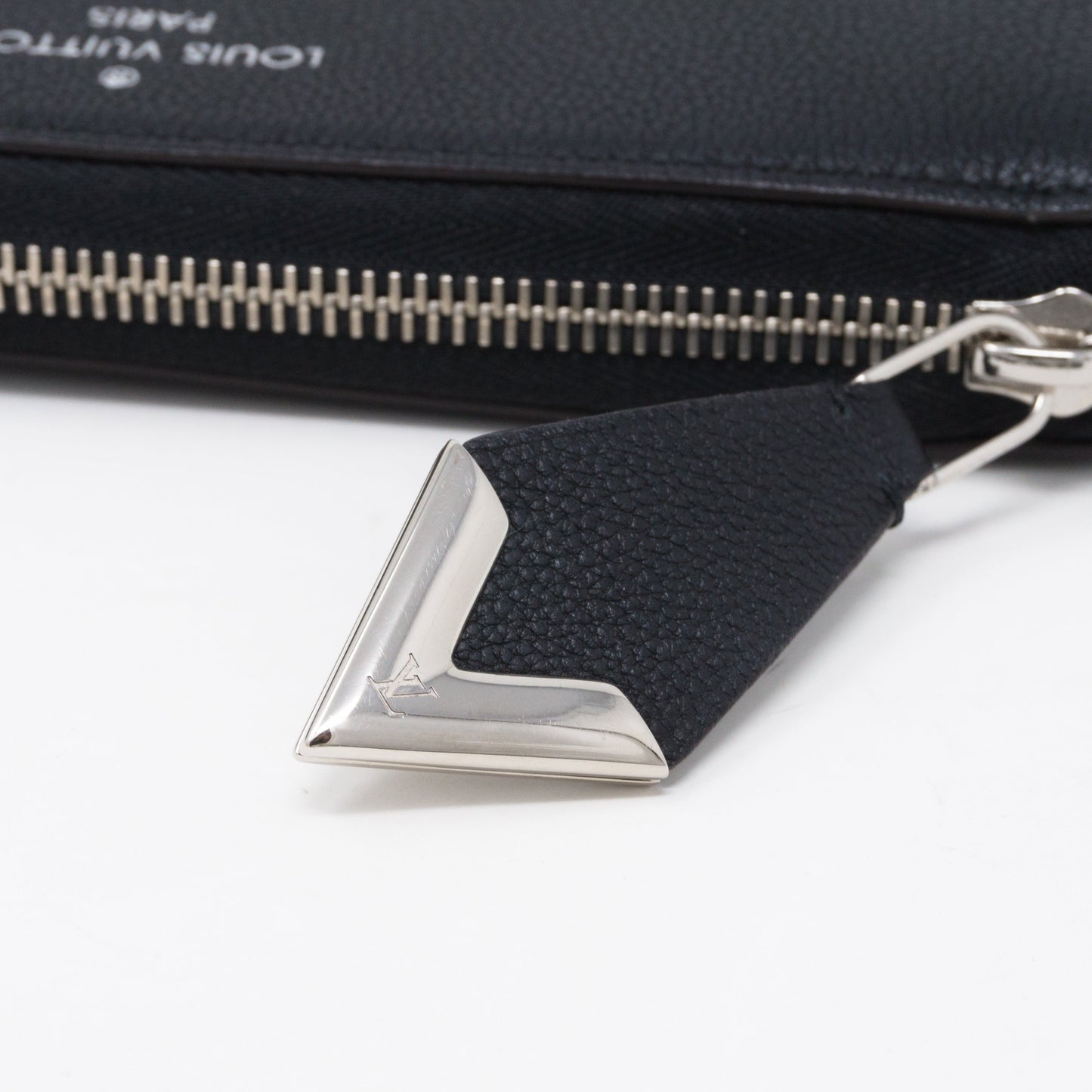 Louis-vuitton Comete Wallet Noir Veau Cachemire