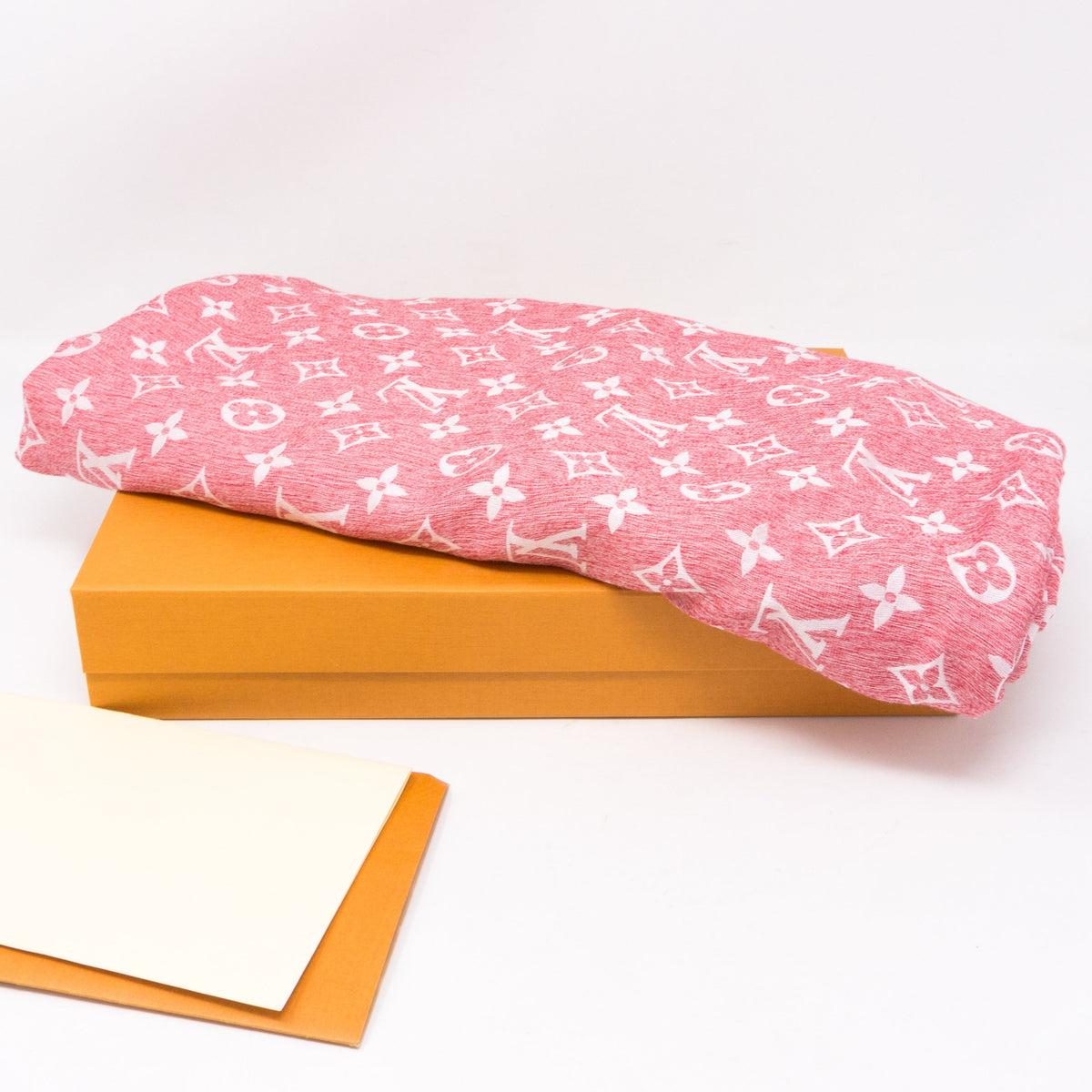 Louis-vuitton Pink T-Shirting Monogram Shawl