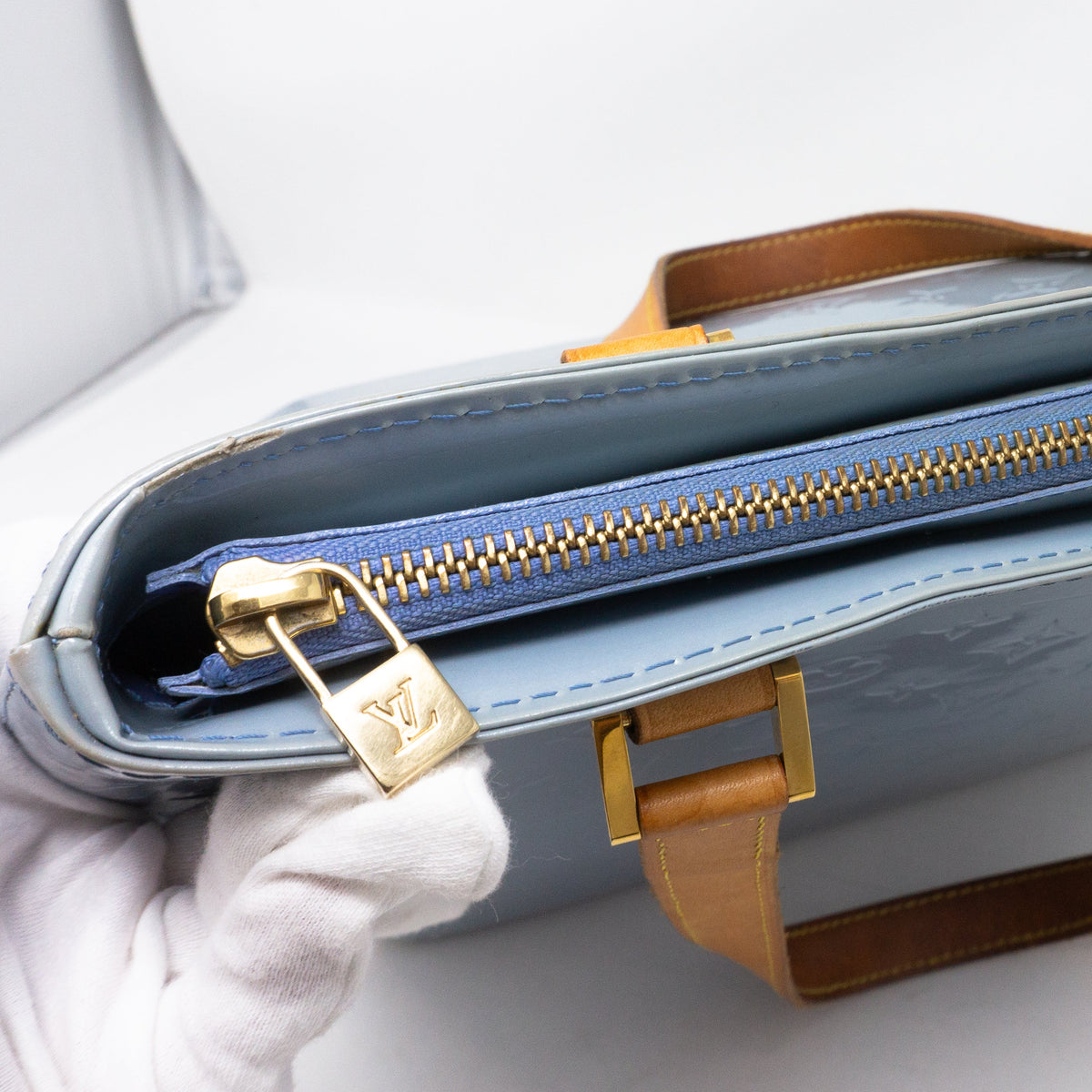 Louis-vuitton Houston Lavender Vernis Leather