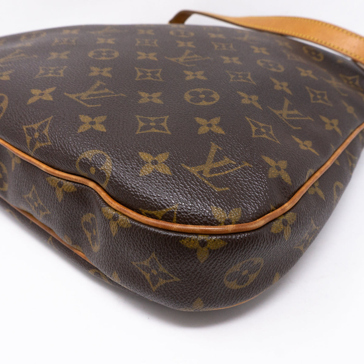 Louis-vuitton Odeon MM Monogram
