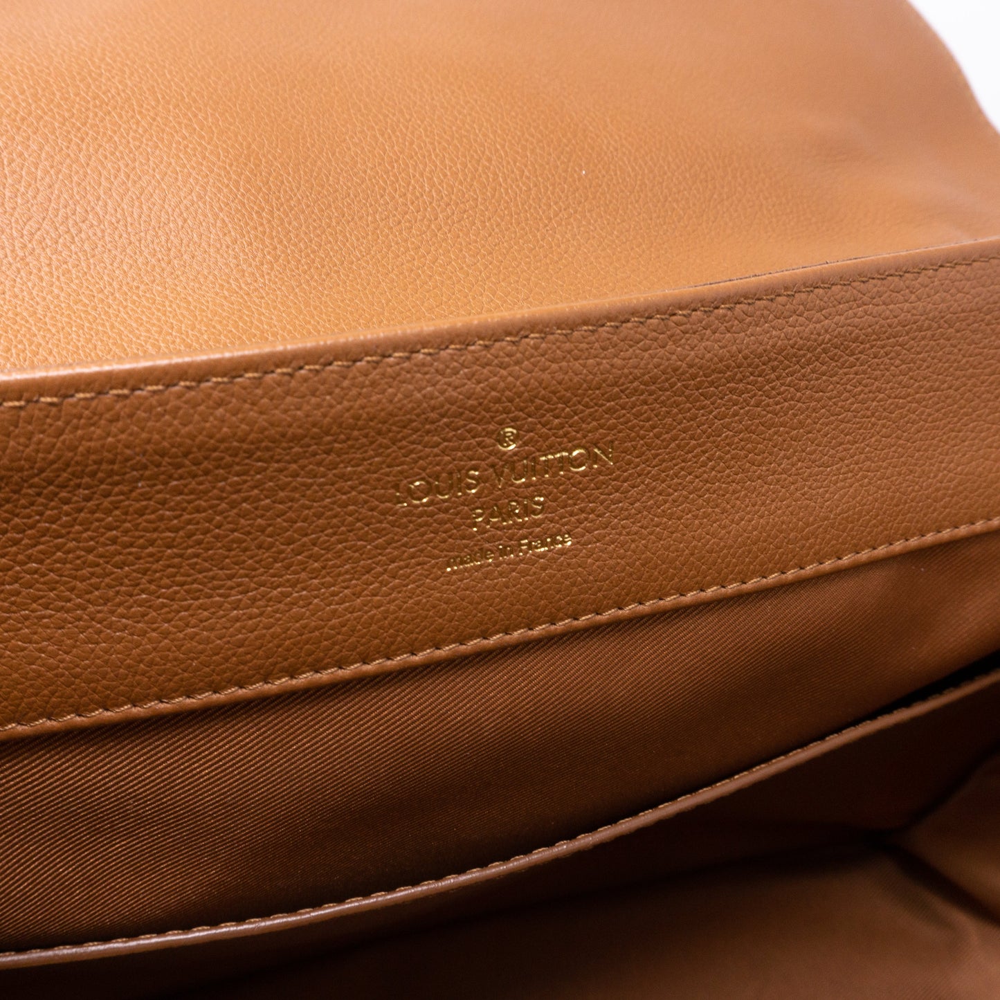 Louis-vuitton LockMe MM Brown Leather
