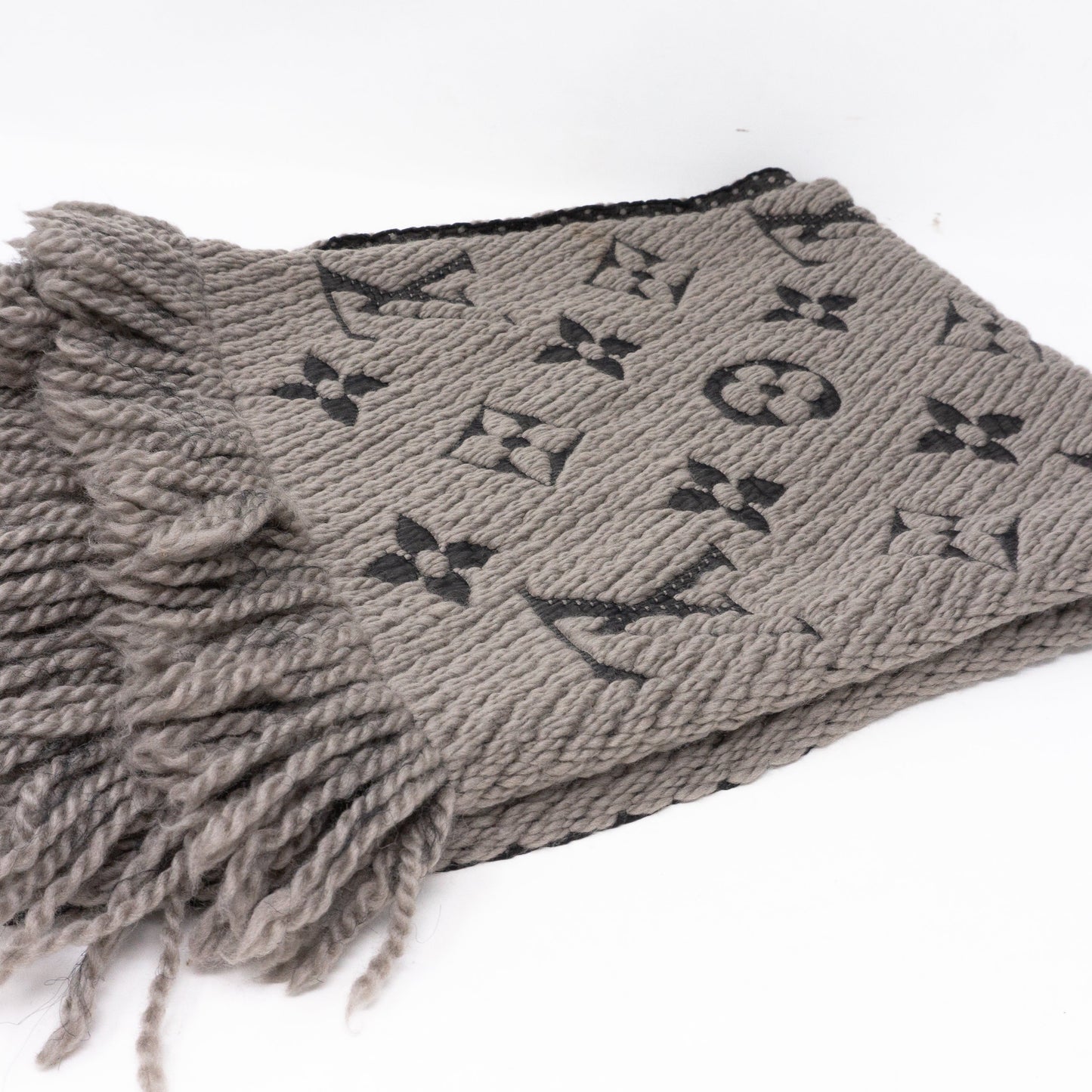 Louis-vuitton Logomania Scarf Gray