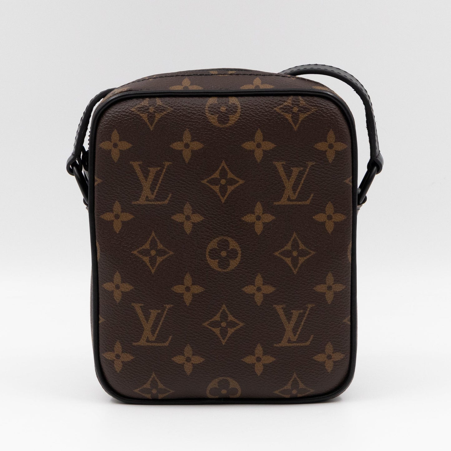 Christopher Wearable Wallet Monogram Black