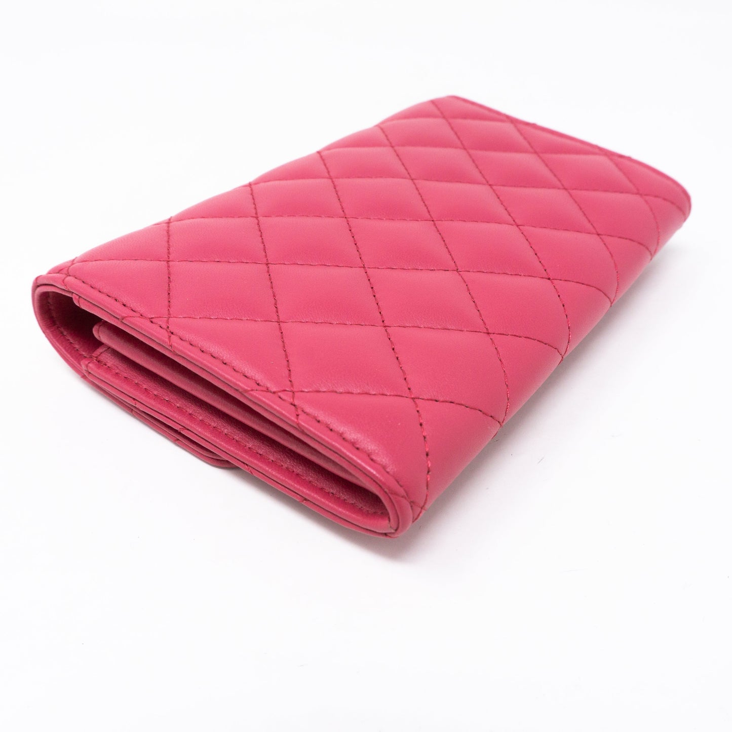 Medium Classic Flap Wallet Pink Leather