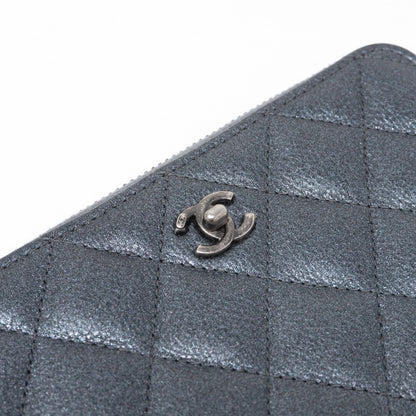 Medium Zipped Wallet Grey Metallic Leather