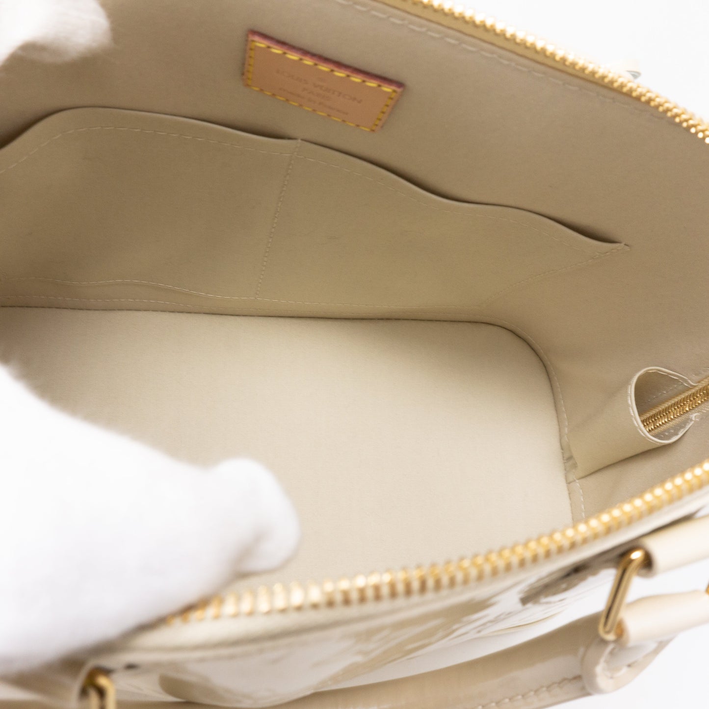Louis-vuitton Alma PM Vernis Blanc Corail