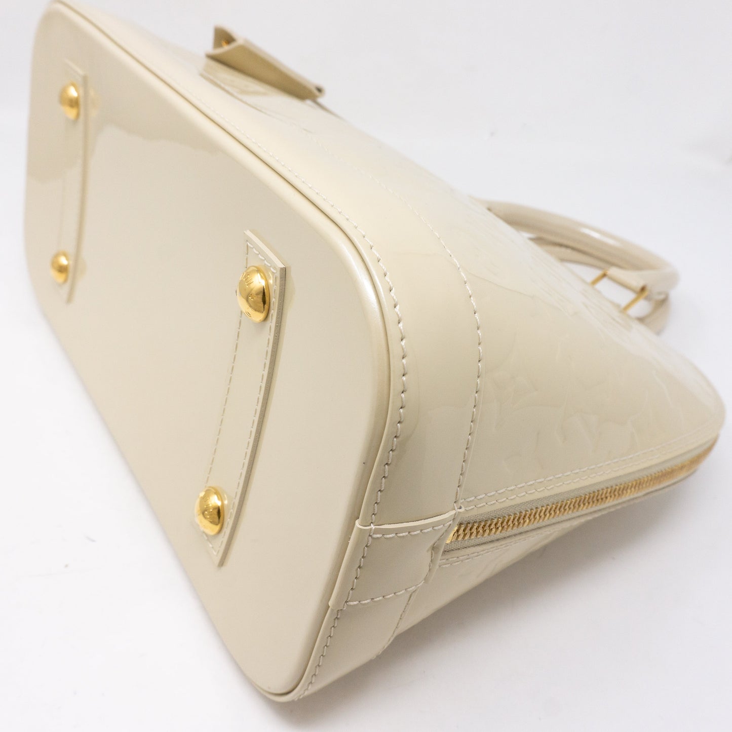Louis-vuitton Alma PM Vernis Blanc Corail