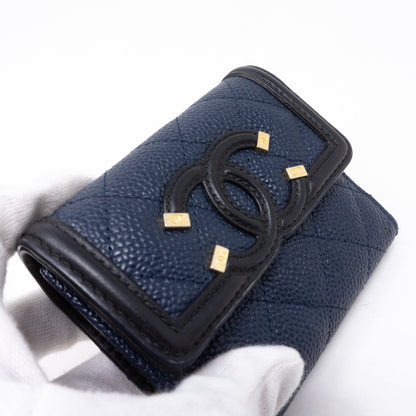 Compact Wallet CC Filigree Blue Caviar