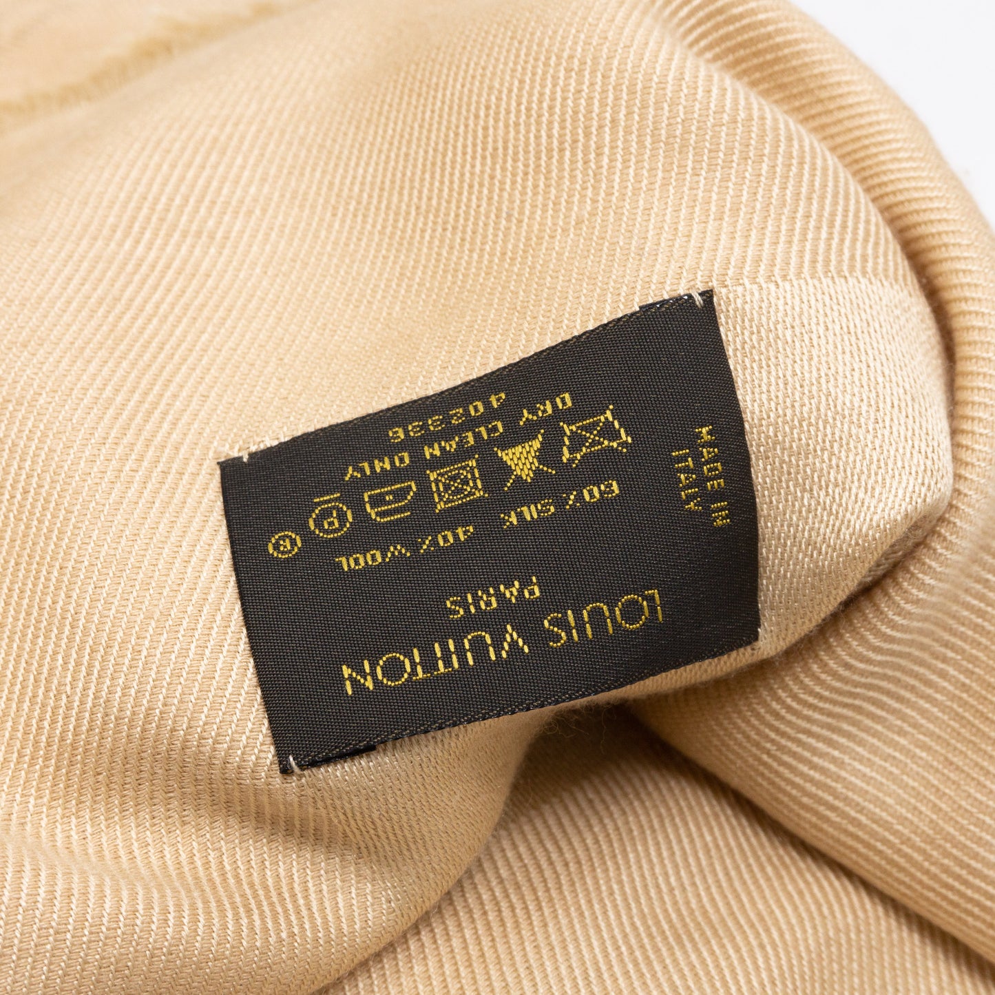 Louis-vuitton Monogram Denim Shawl Beige