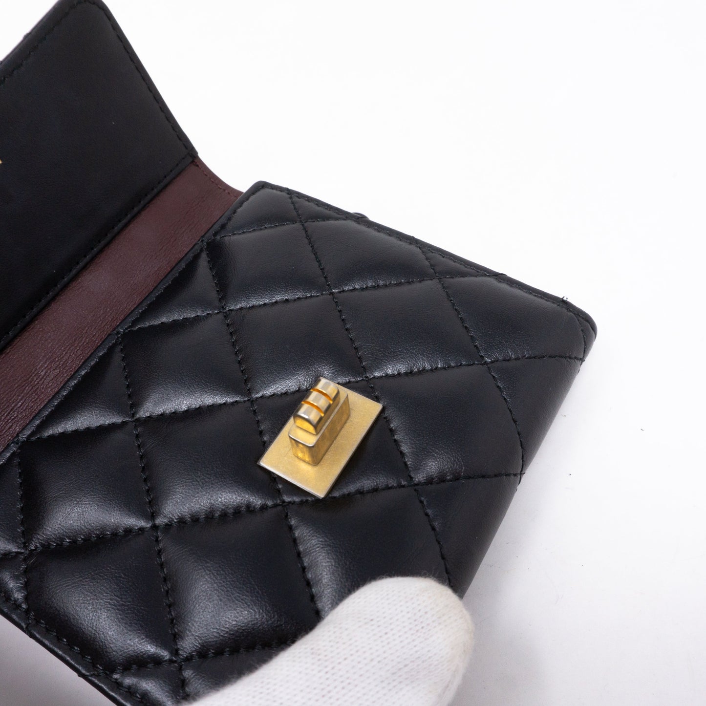 Small Classic Flap Wallet 2.55 Black Leather