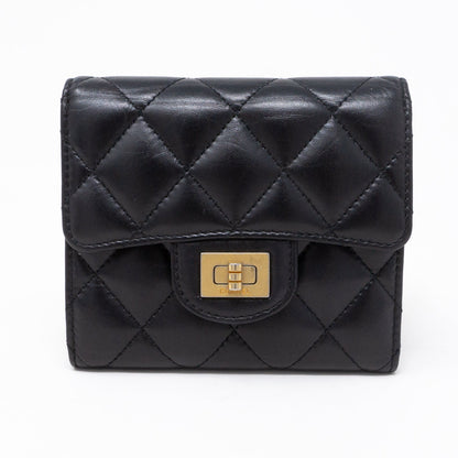 Small Classic Flap Wallet 2.55 Black Leather