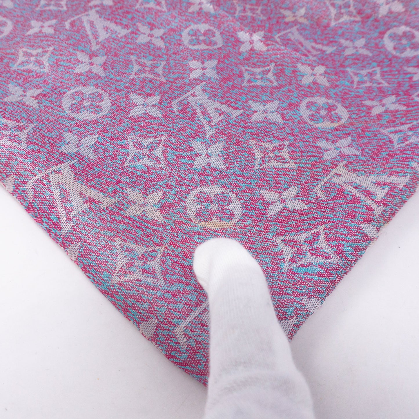 Louis-vuitton Monogram Shawl Infra Rose