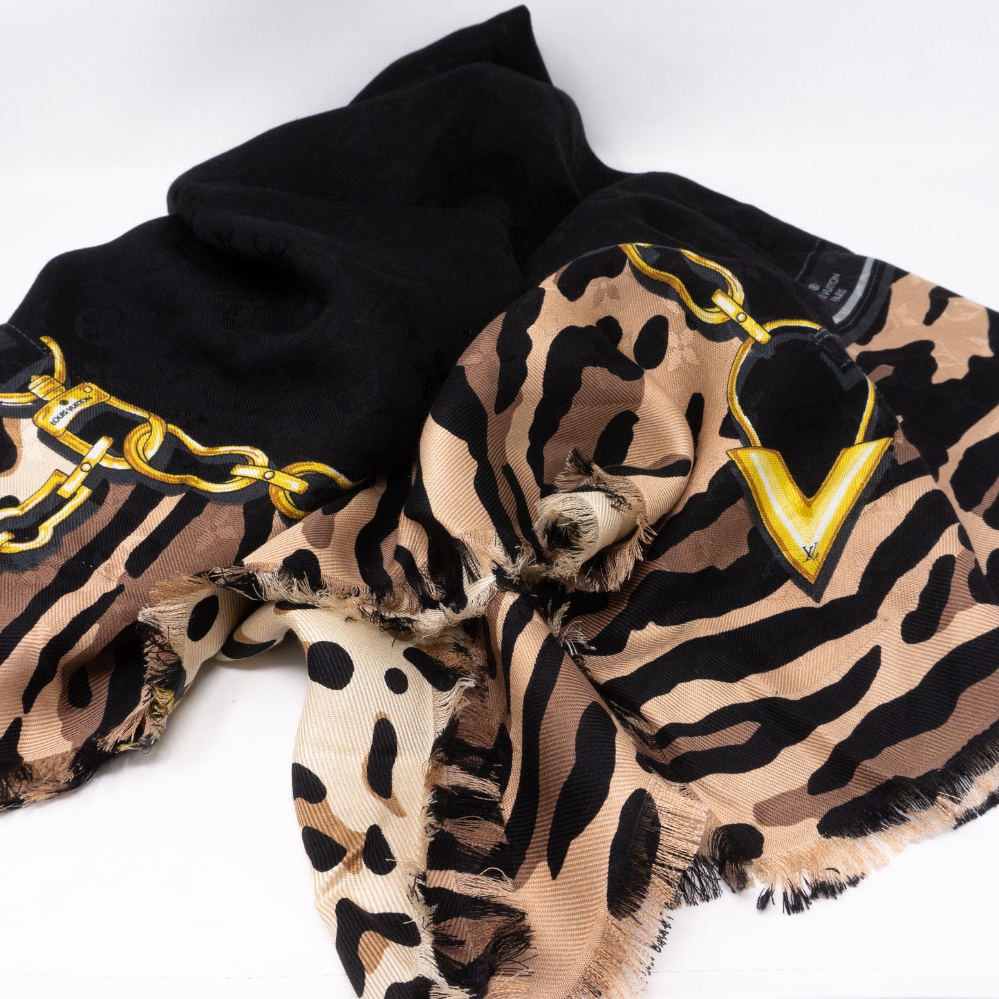 Louis-vuitton Monogram Shawl Leogram Black