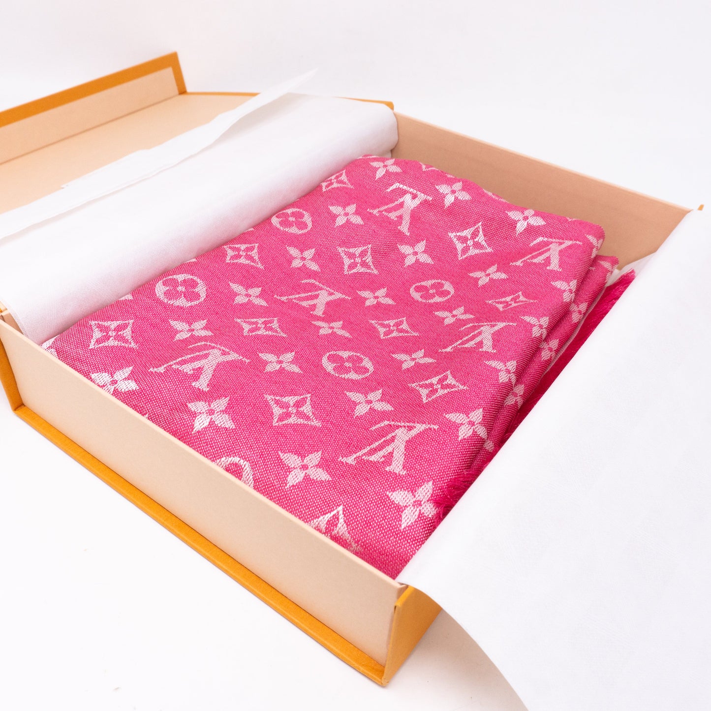 Louis-vuitton Monogram Denim Shawl Freesia