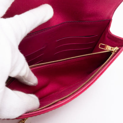 Louis-vuitton Ana Clutch Vernis Indian Rose