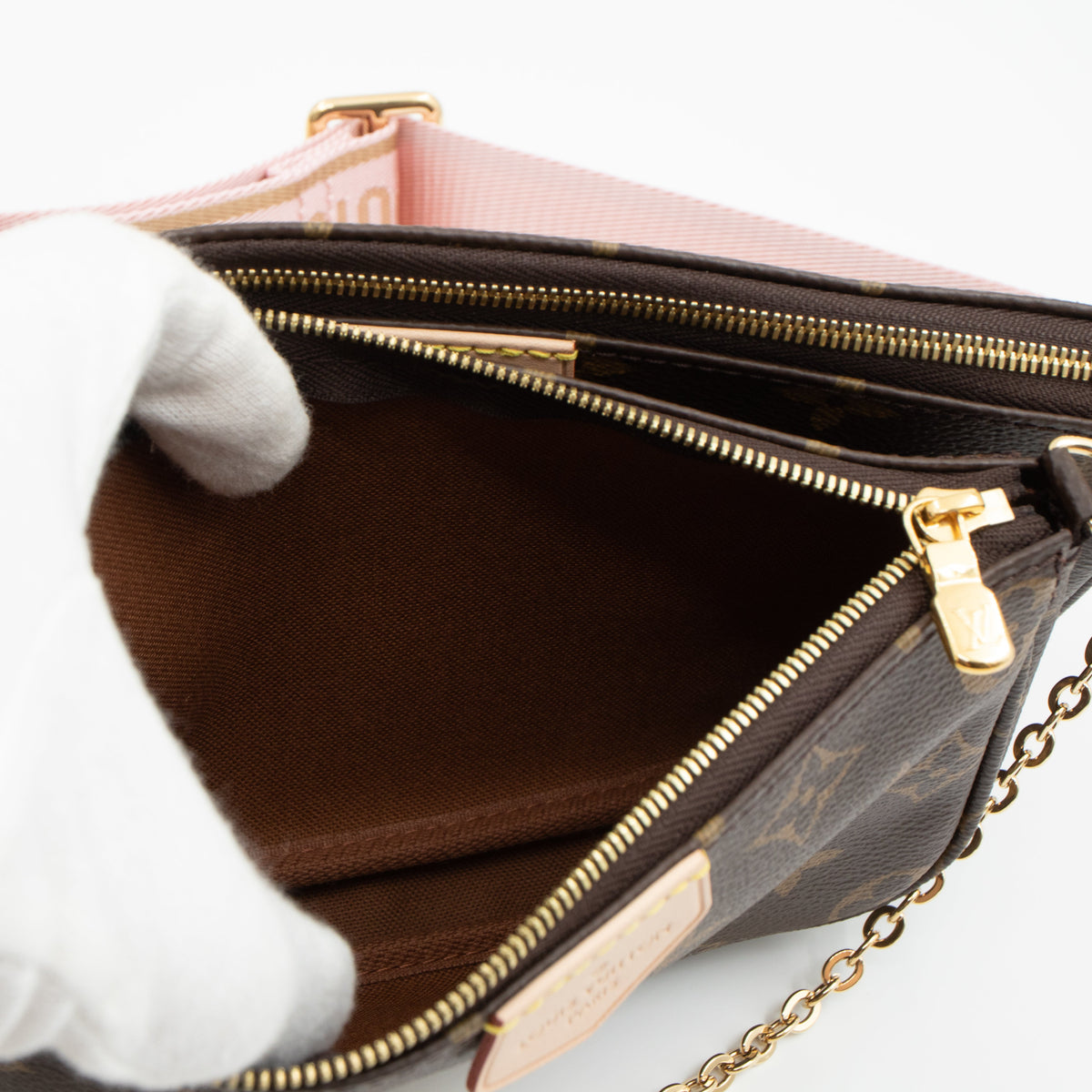 Louis-vuitton Multi Pochette Accessoires Monogram World Tour