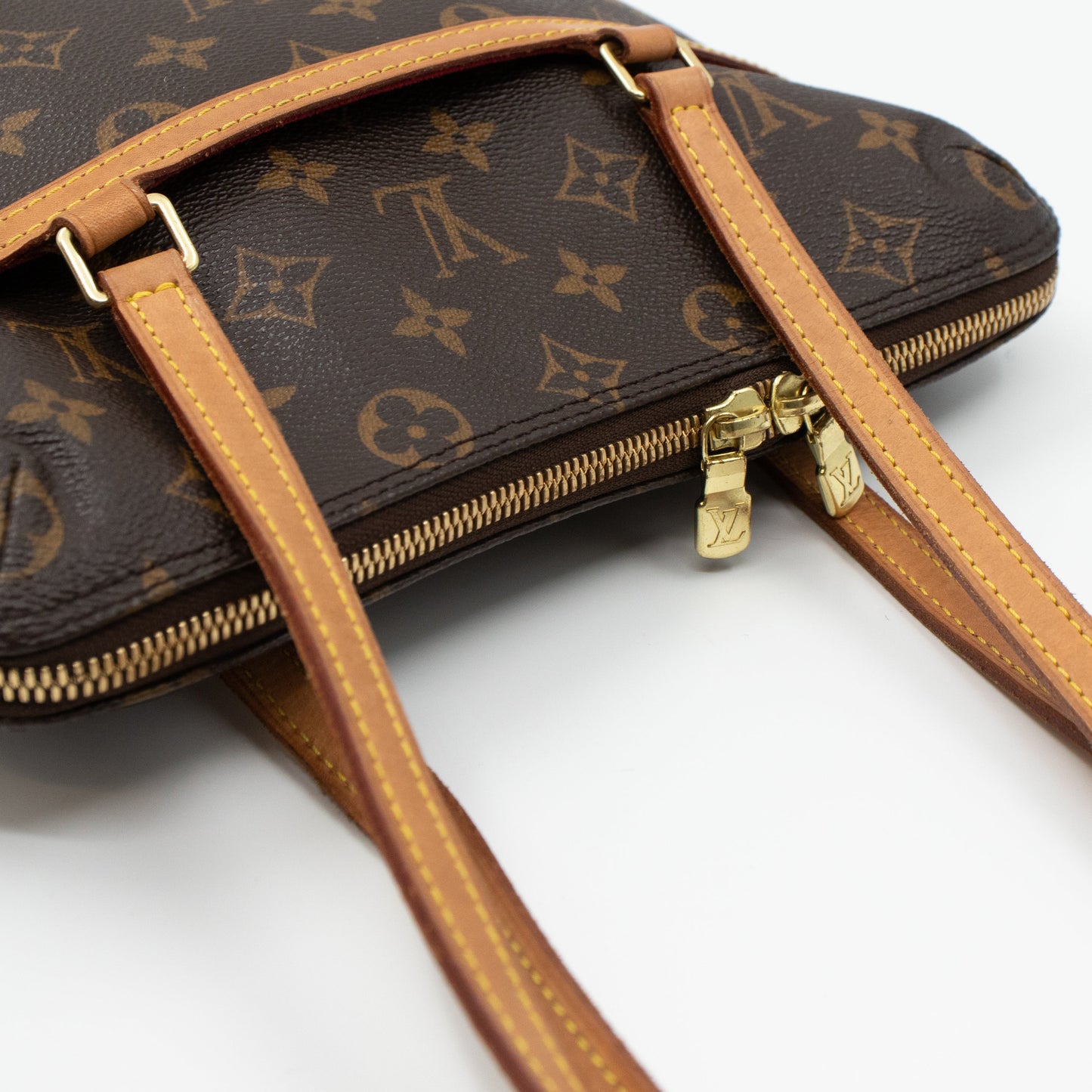 Louis-vuitton Coussin GM Monogram