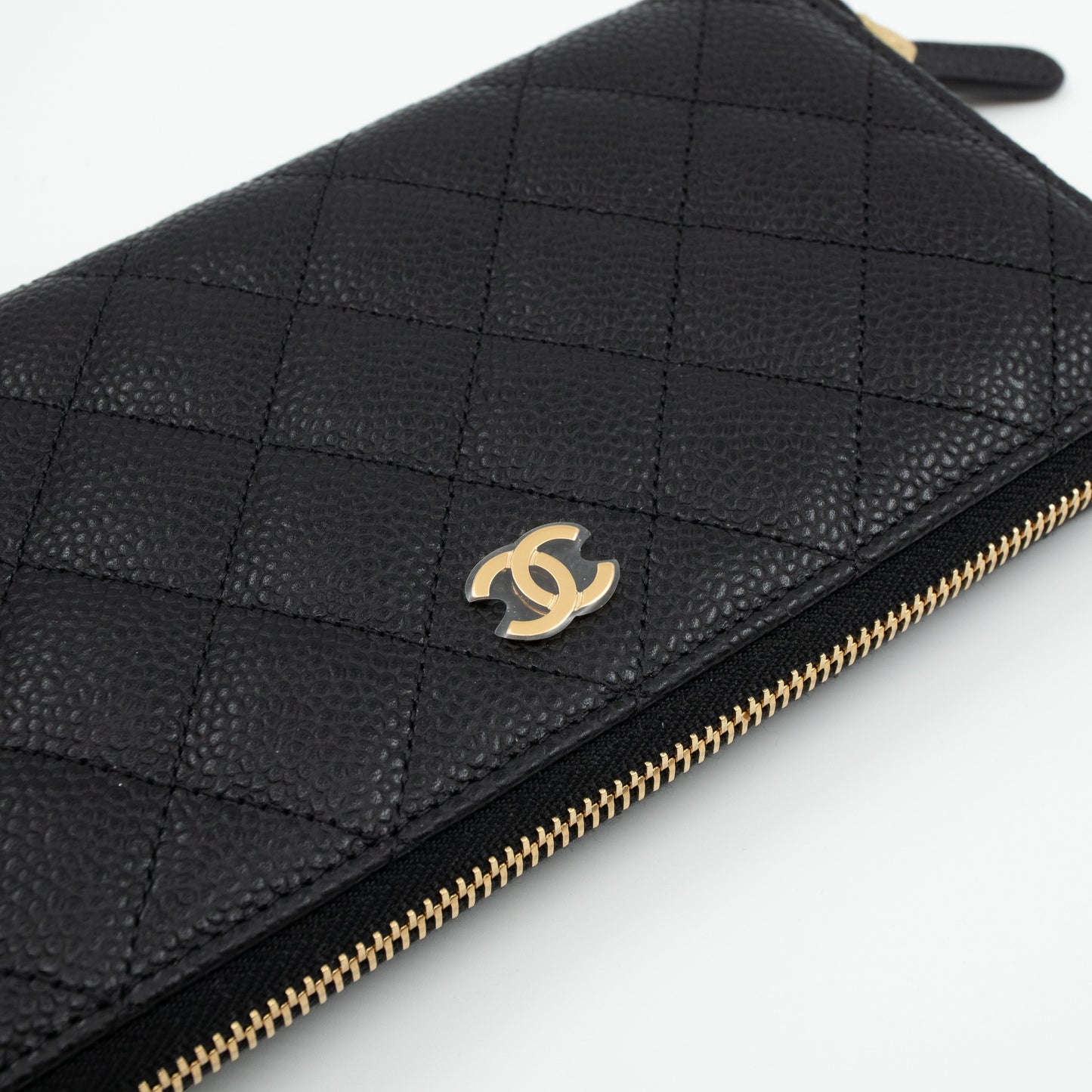 Classic Long Zipped Wallet Black Caviar