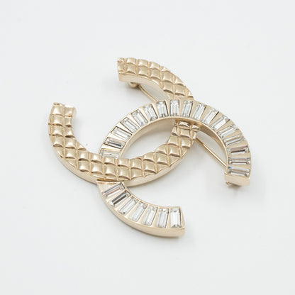 CC Brooch Crystal Light Gold