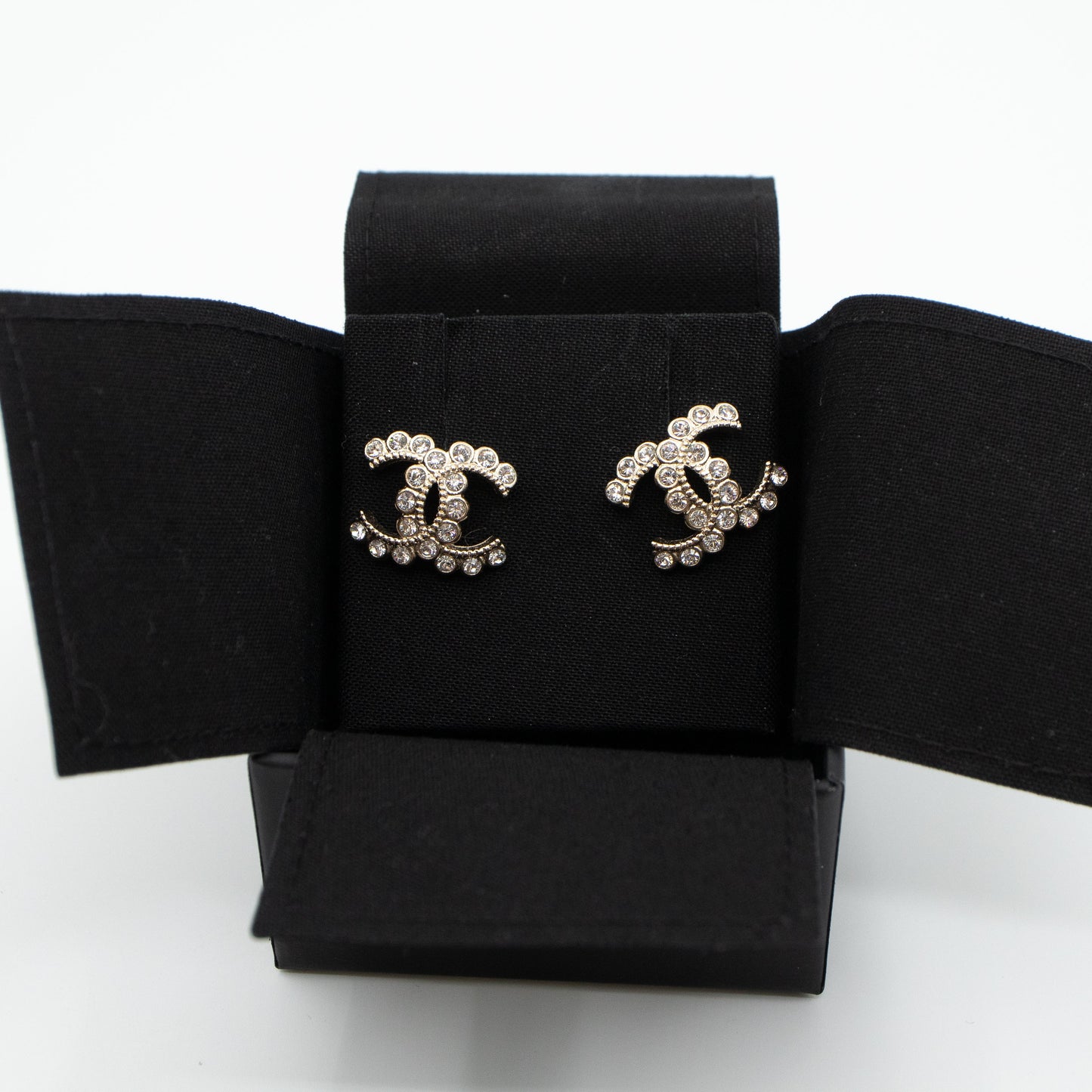 CC Crystal Earrings Light Gold