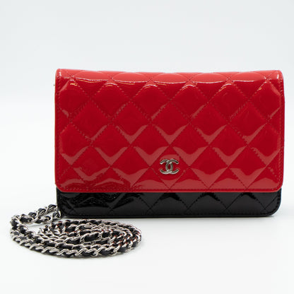 Classic Wallet On Chain Black Red Patent Leather