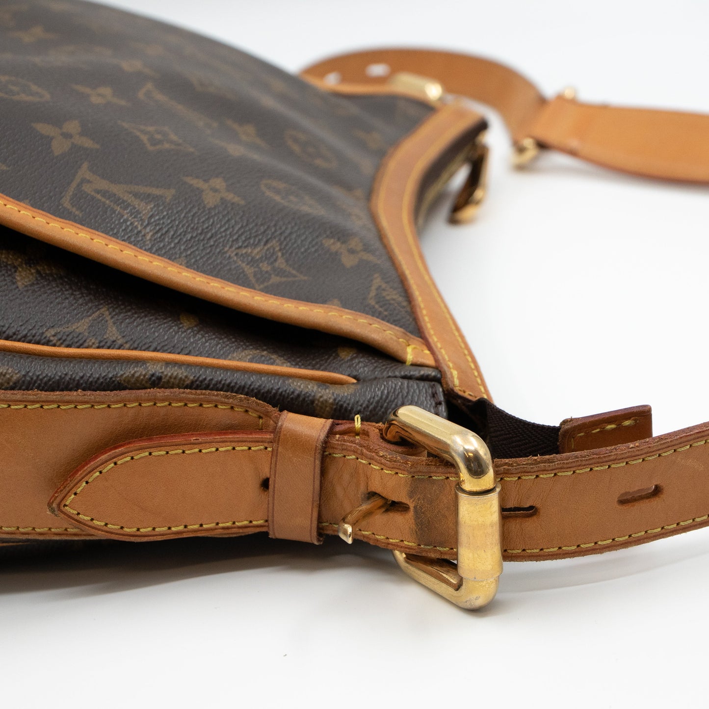 Louis-vuitton Tulum GM Monogram
