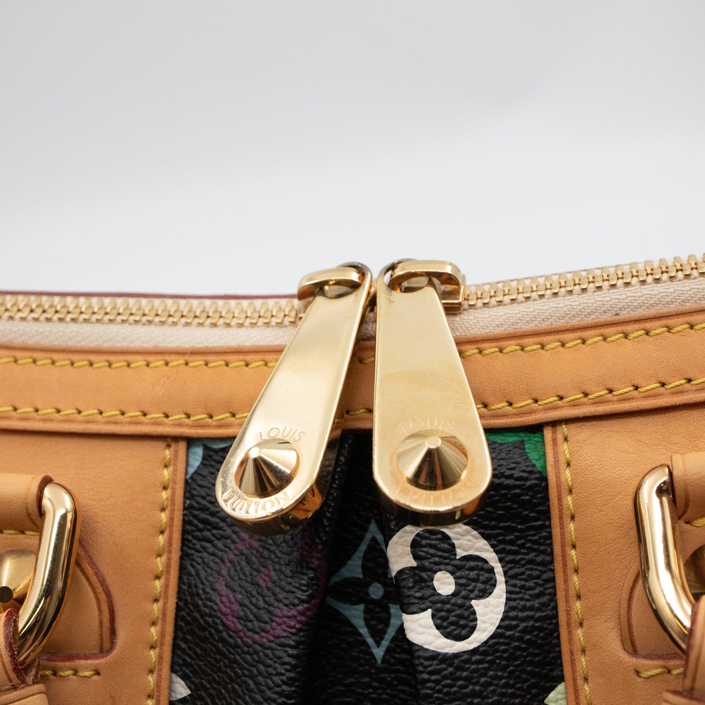 Louis-vuitton Courtney MM Multicolore Black