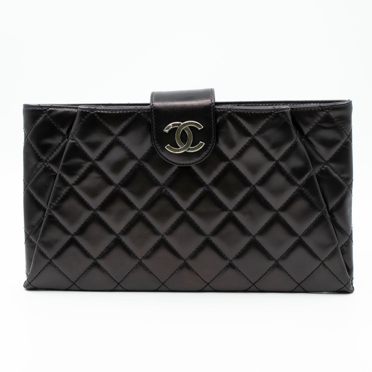 Coco Pleats Clutch Black Calfskin