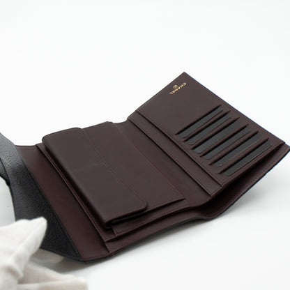 Classic Flap Wallet Black Caviar