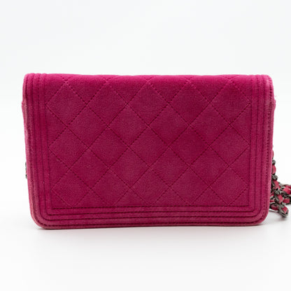 Boy Wallet On Chain Pink Velvet