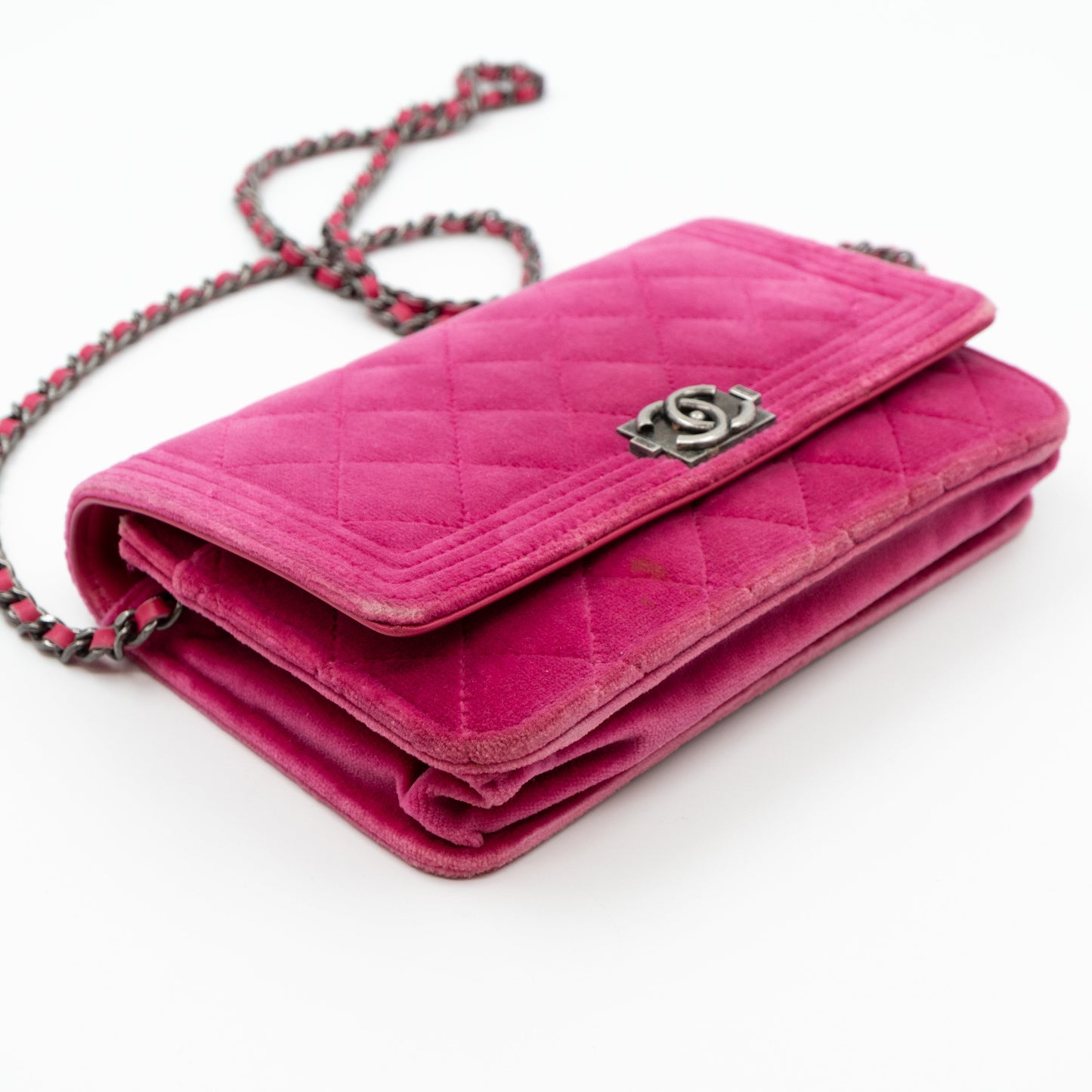 Boy Wallet On Chain Pink Velvet