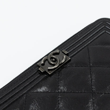 Medium Zipped Boy Wallet So Black