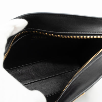 Esplanade Shoulder Bag Greche Black Leather