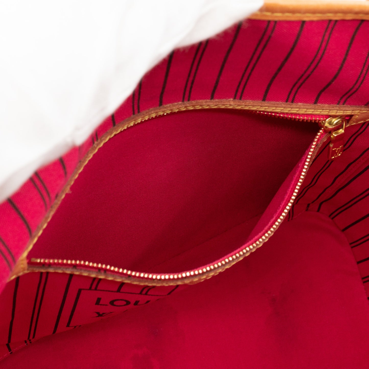 Louis-vuitton Neverfull MM Monogram Love Lock