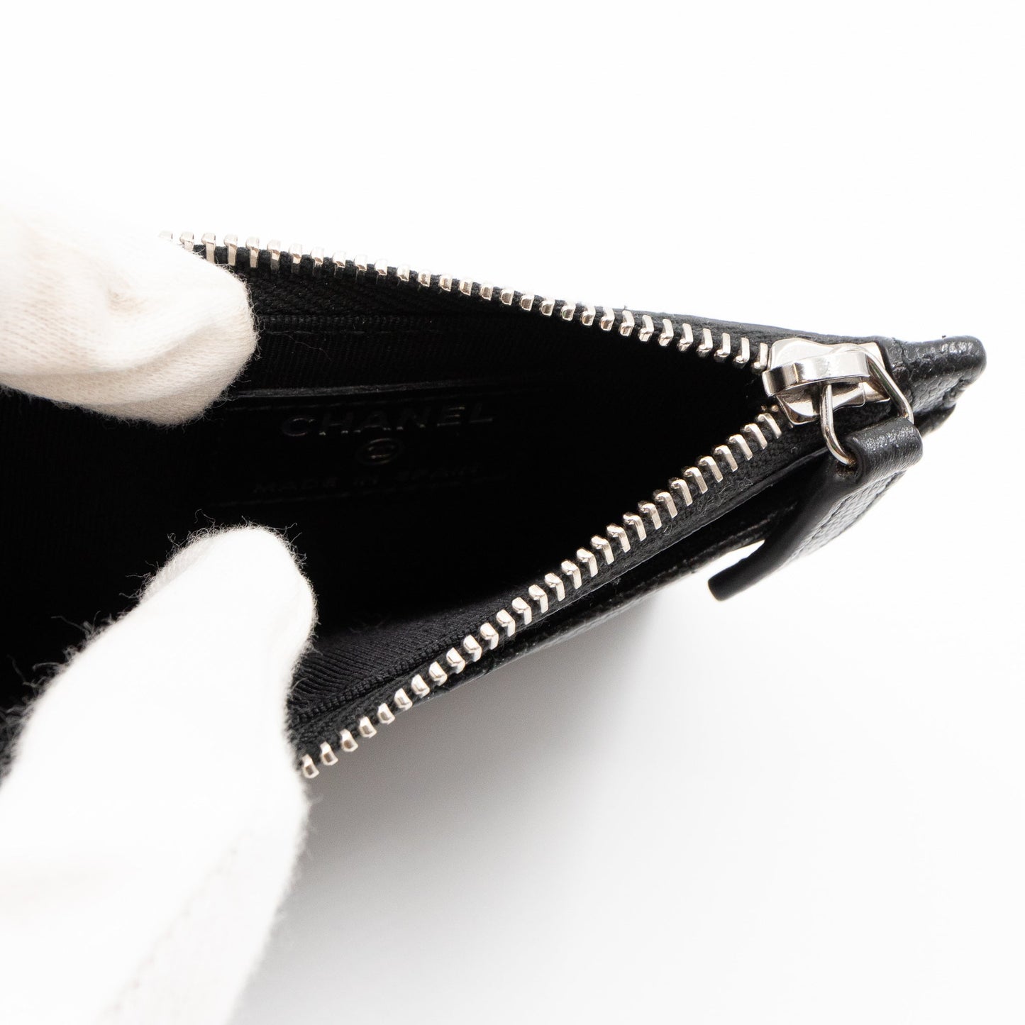 Zipped  Holder Iridescent Black Caviar