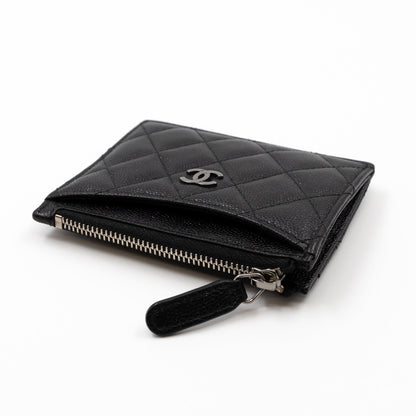 Zipped  Holder Iridescent Black Caviar