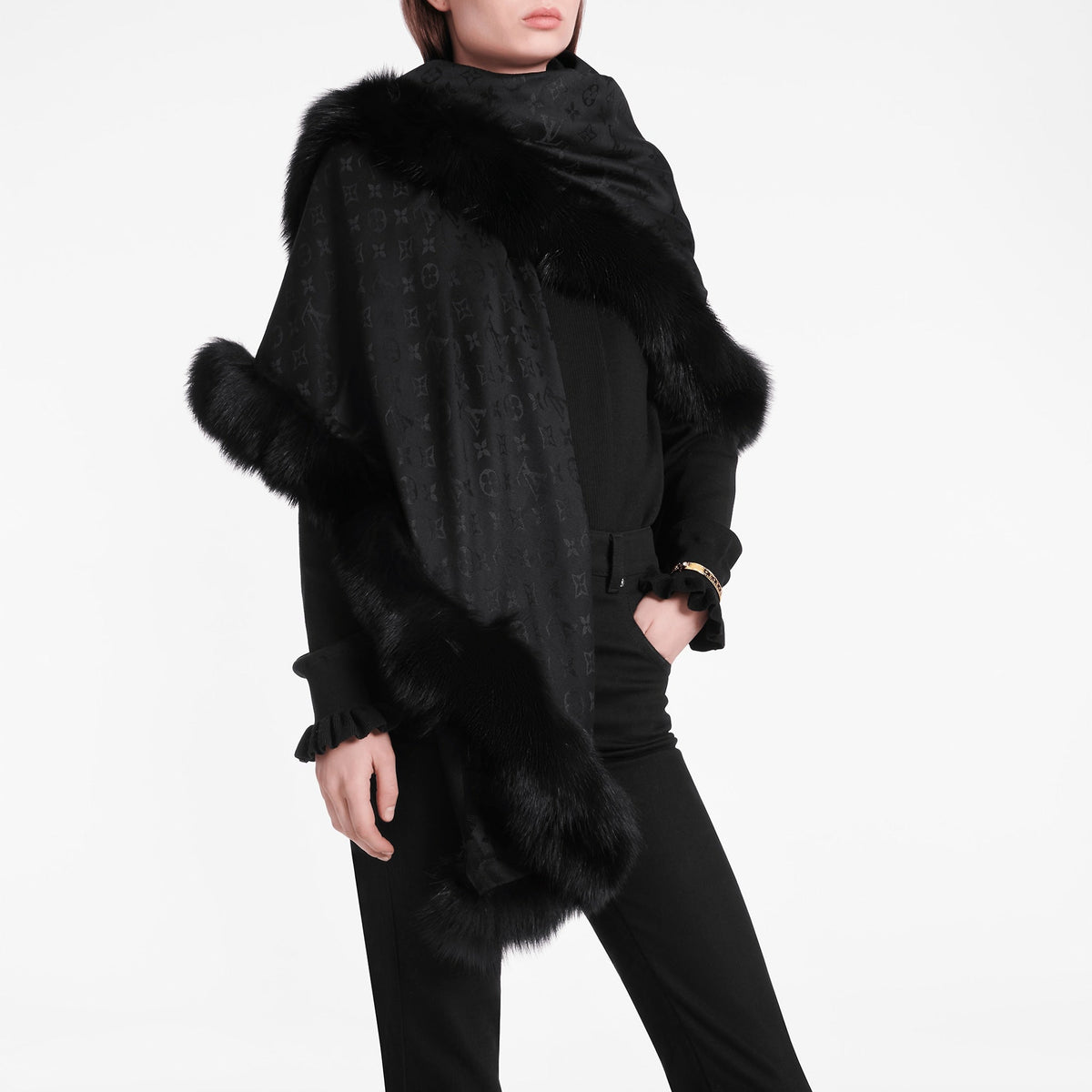 Louis-vuitton Monogram V Fur Shawl Nude