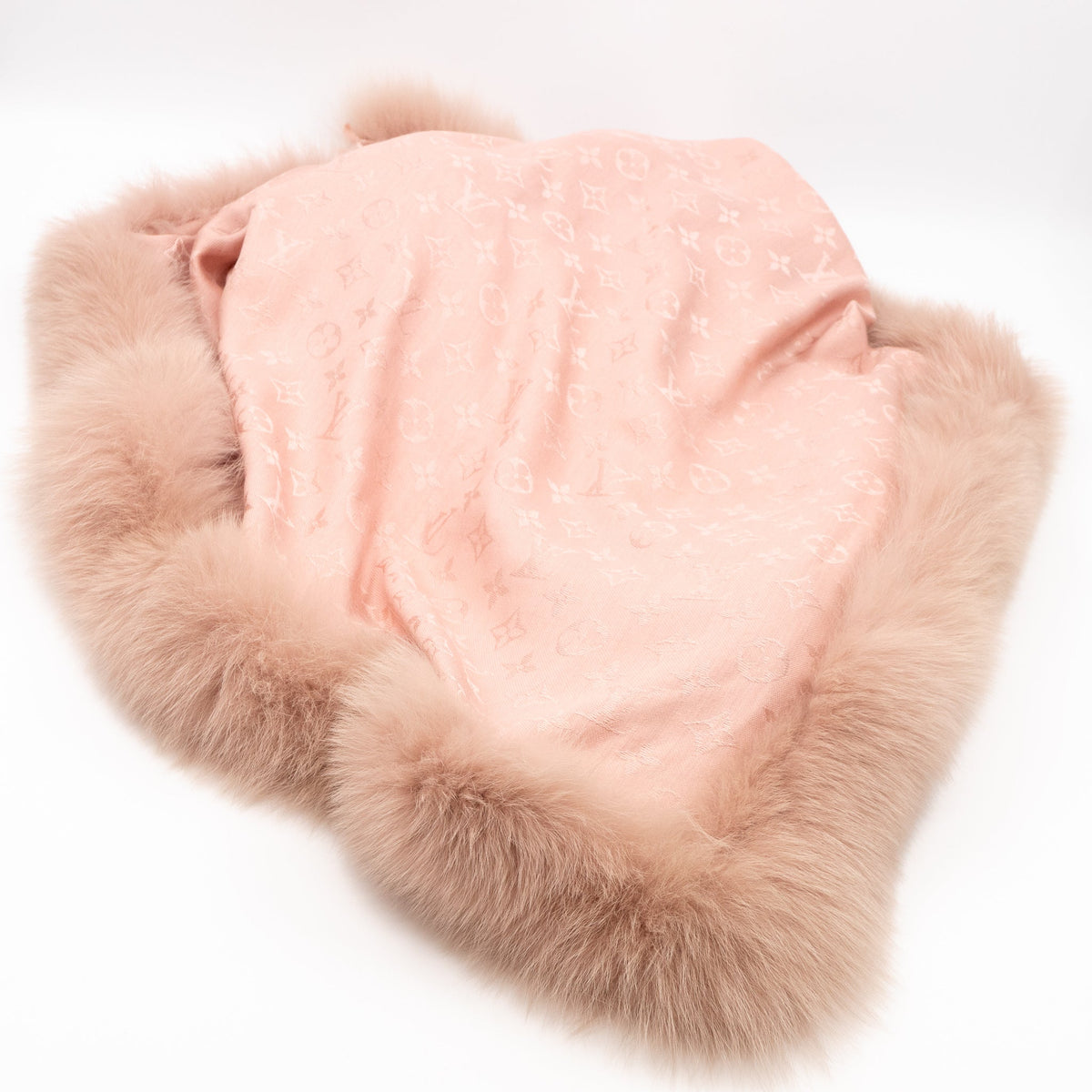 Louis-vuitton Monogram V Fur Shawl Nude