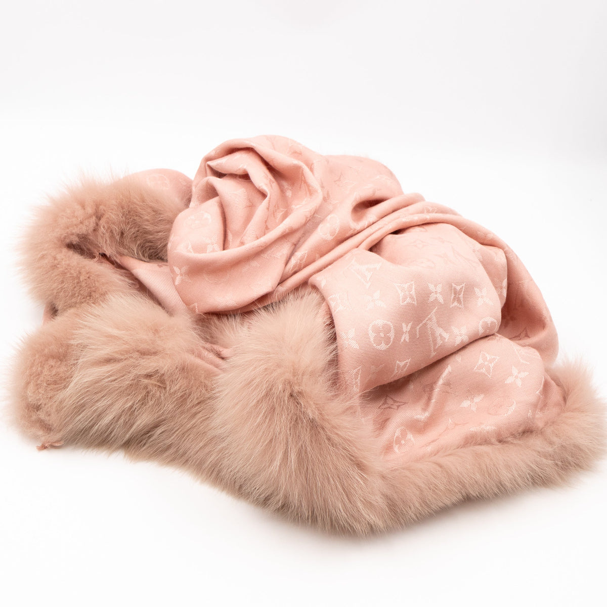 Louis-vuitton Monogram V Fur Shawl Nude