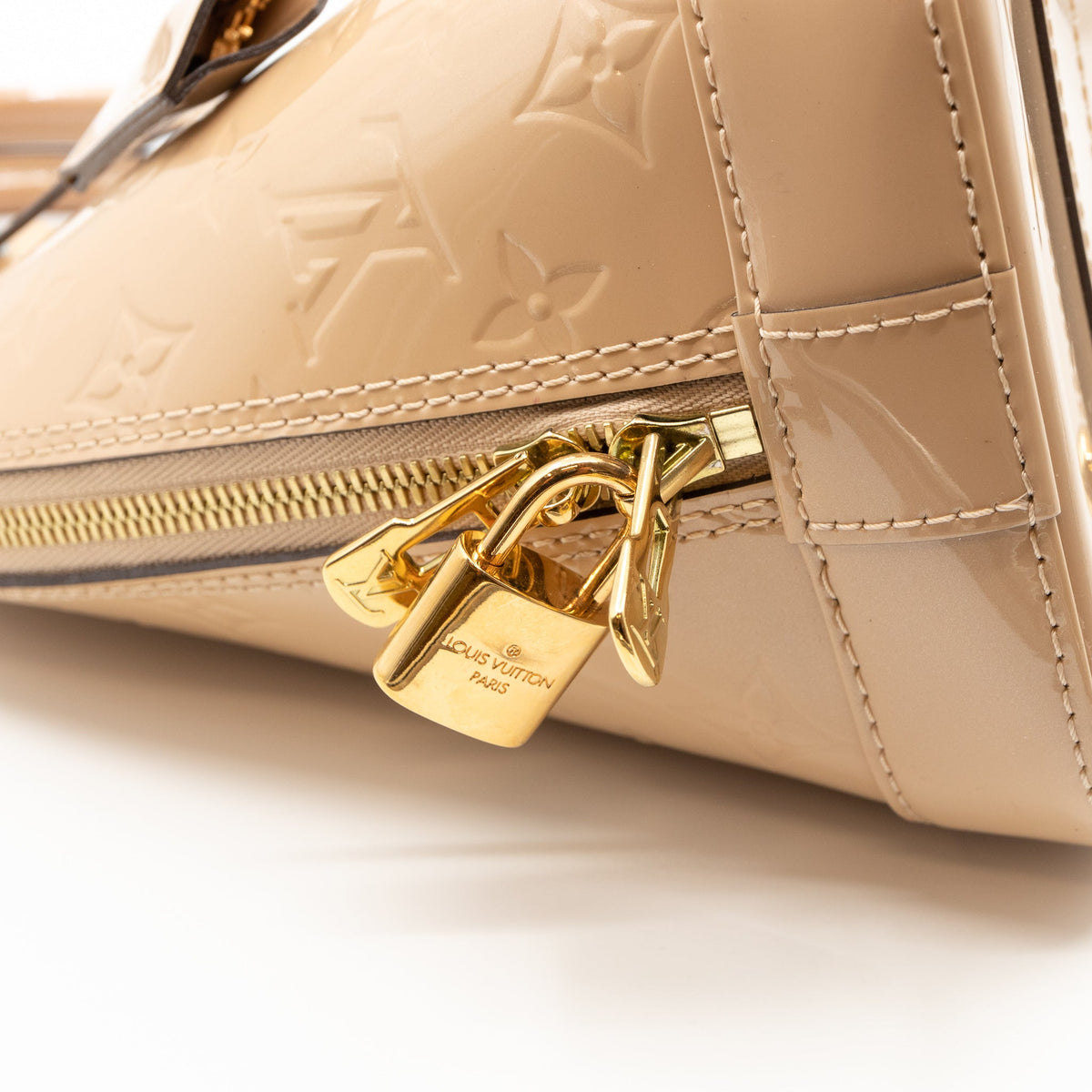 Louis-vuitton Alma PM Vernis Dune