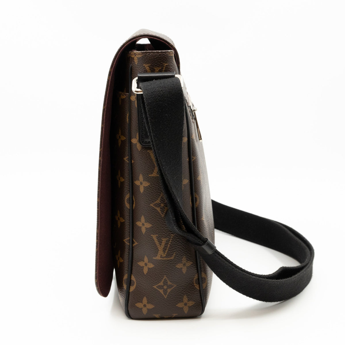 Louis-vuitton District MM Monogram Macassar