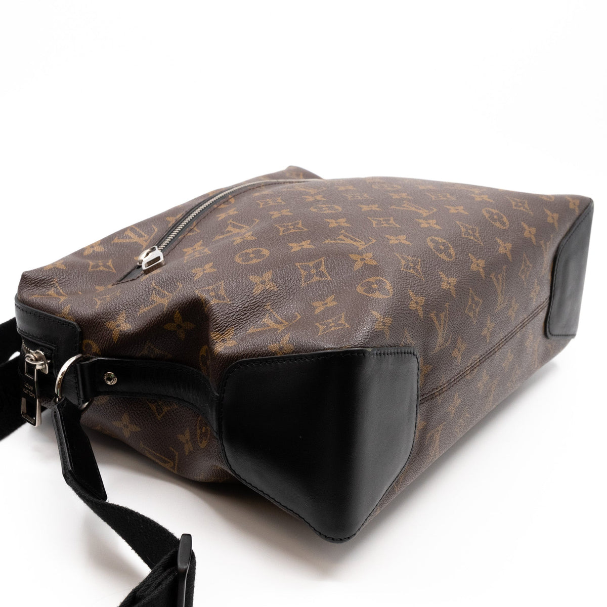 Louis-vuitton Torres Messenger Monogram Macassar