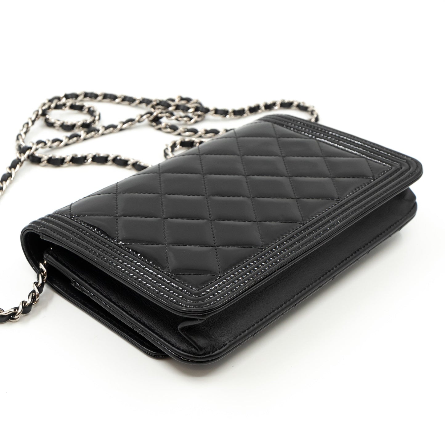 Boy Wallet On Chain Black Patent Leather Silver